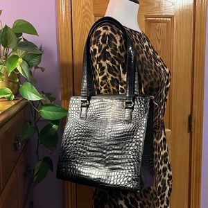 TALBOTS 🖤 Genuine Leather Shoulder Bag, classic Vintage Style, gorgeous black